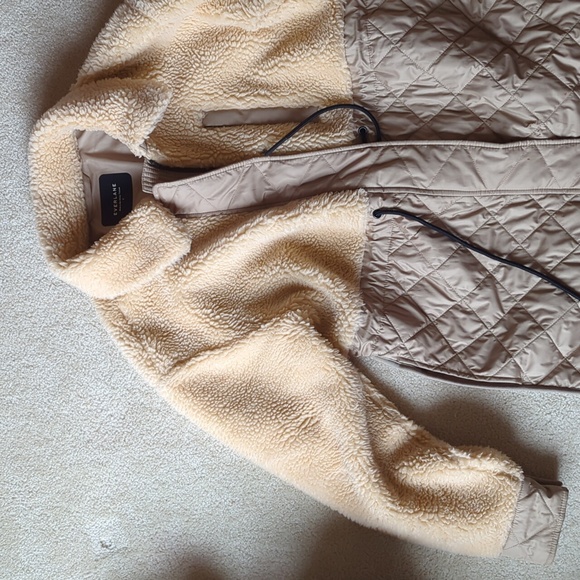 Everlane Quilted Teddy Coat - Beige - Picture 4 of 4